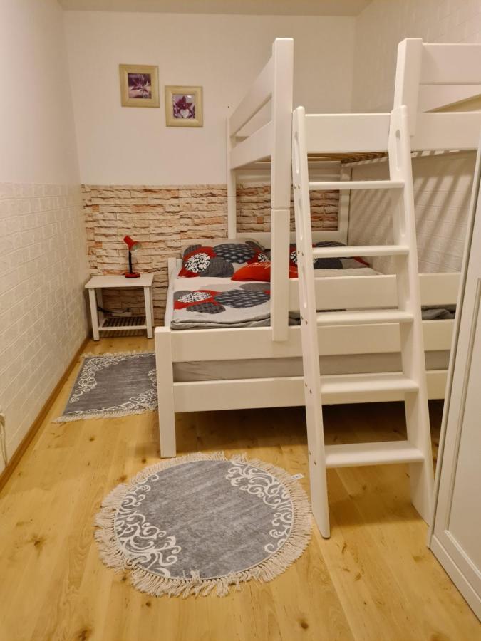 Wohnung Am Gruenen, Naehe Stadtzentrum Und Hauptbahnhof, Wlan Inklusive Fürth Екстериор снимка